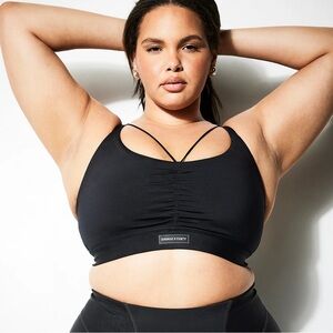 SAVAGE FENTY Curve Alert Medium-Impact Sports Bra XL Black